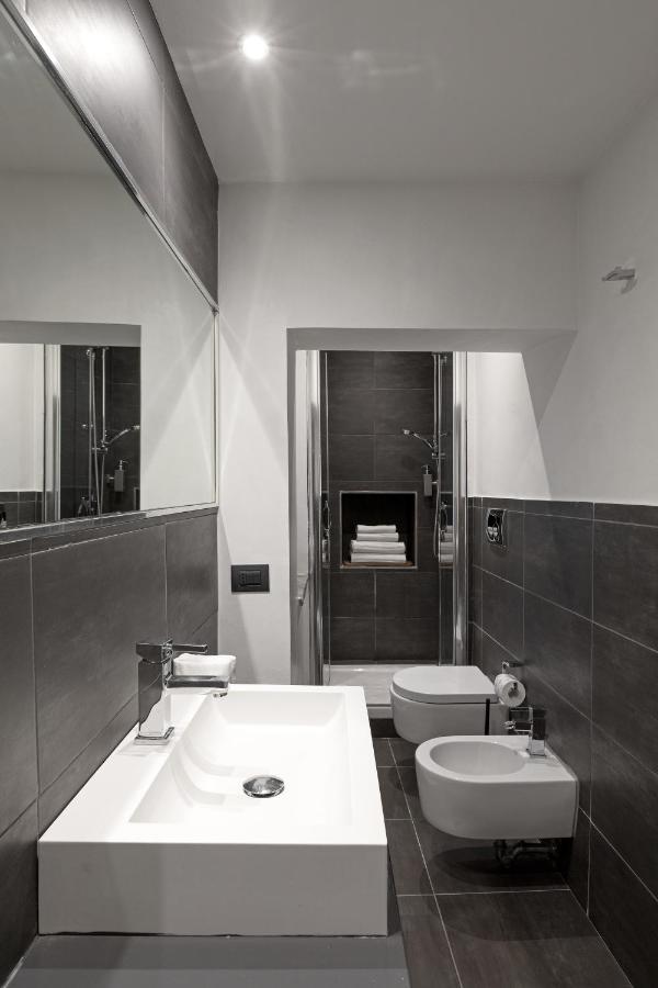 Gasthof N - Space Modern Guestrooms Rom