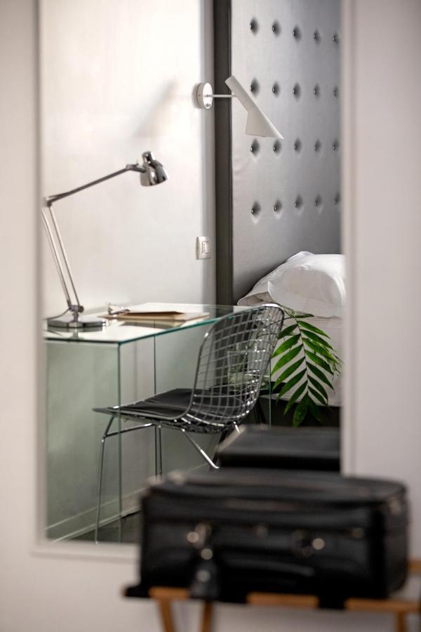 Gasthof N - Space Modern Guestrooms Rom